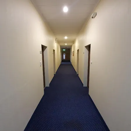 Hotell Nonstop Riedstadt