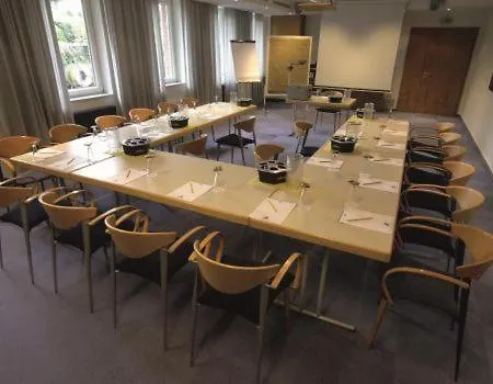 Hotell Nonstop Riedstadt
